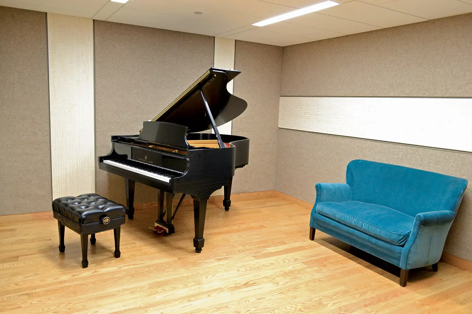 Lockwood Green Room with full stick piano